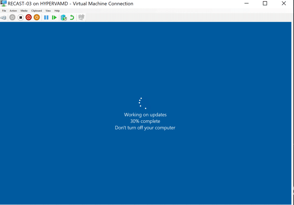 Trabalhando nas atualizações - 30% concluído para Windows 10 21H2